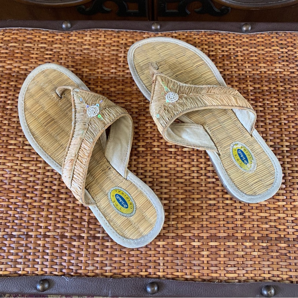 Vintage Dr. Scholl’s Original Womens 8M Rafia Straw Thong Sandals Beads Sequins